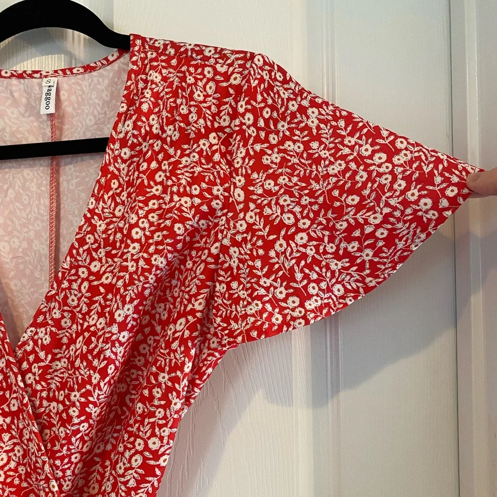 Naggoo Red Ditsy Floral Wrap Ruffle sundress size small - Picture 5 of 14